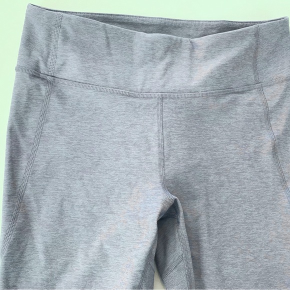 Outdoor Voices Blue Warmup 3/4 Leggings Womens Size M EUC - Picture 5 of 13